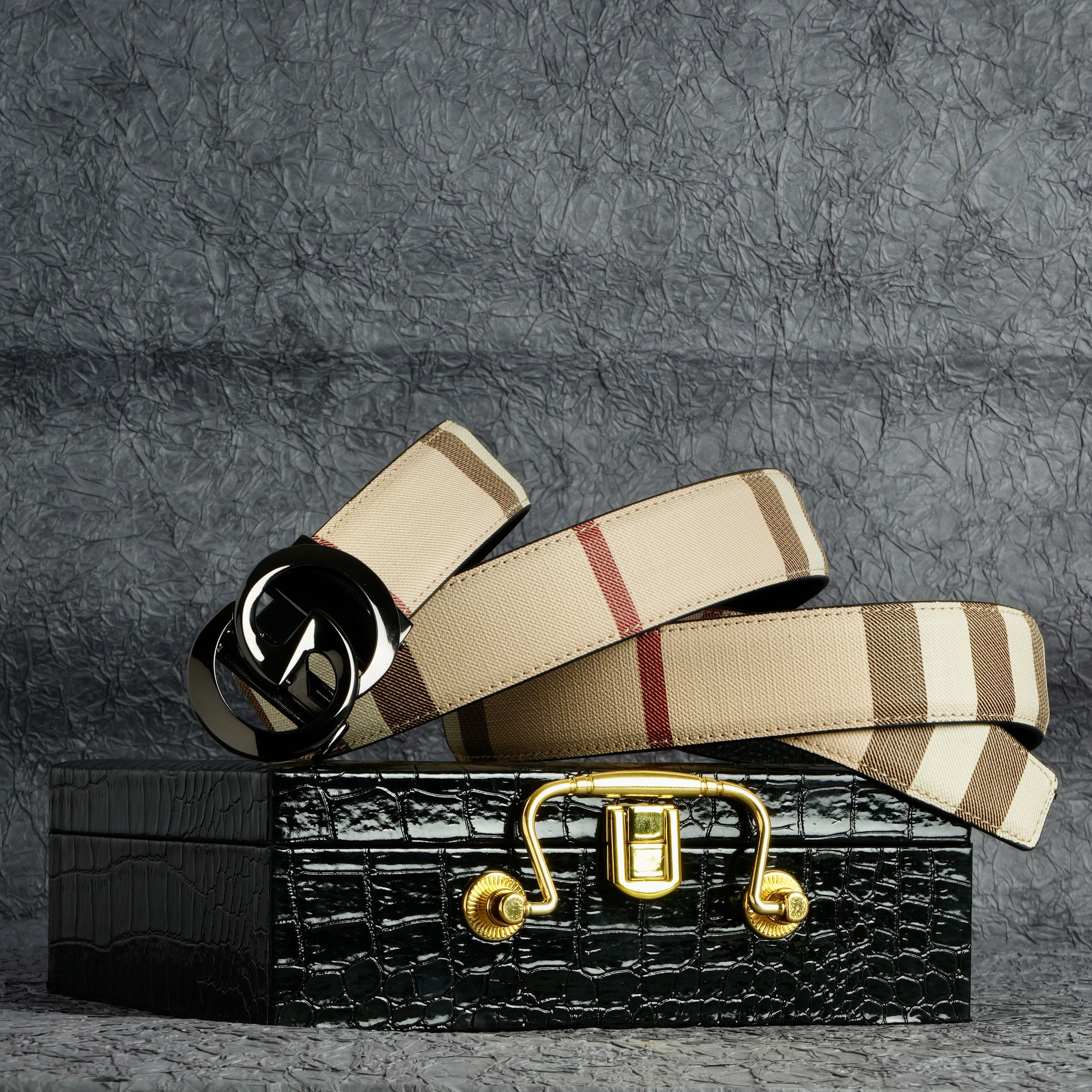 VEGETABLE TANNED 100% LEATHER BELT WITH CLASSIC BUCKLE